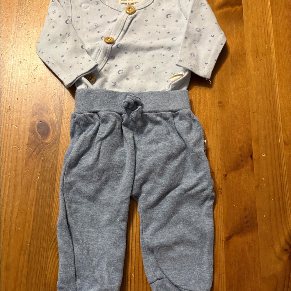 Rabbit & Bear Baby Starry Top with Wooden Button